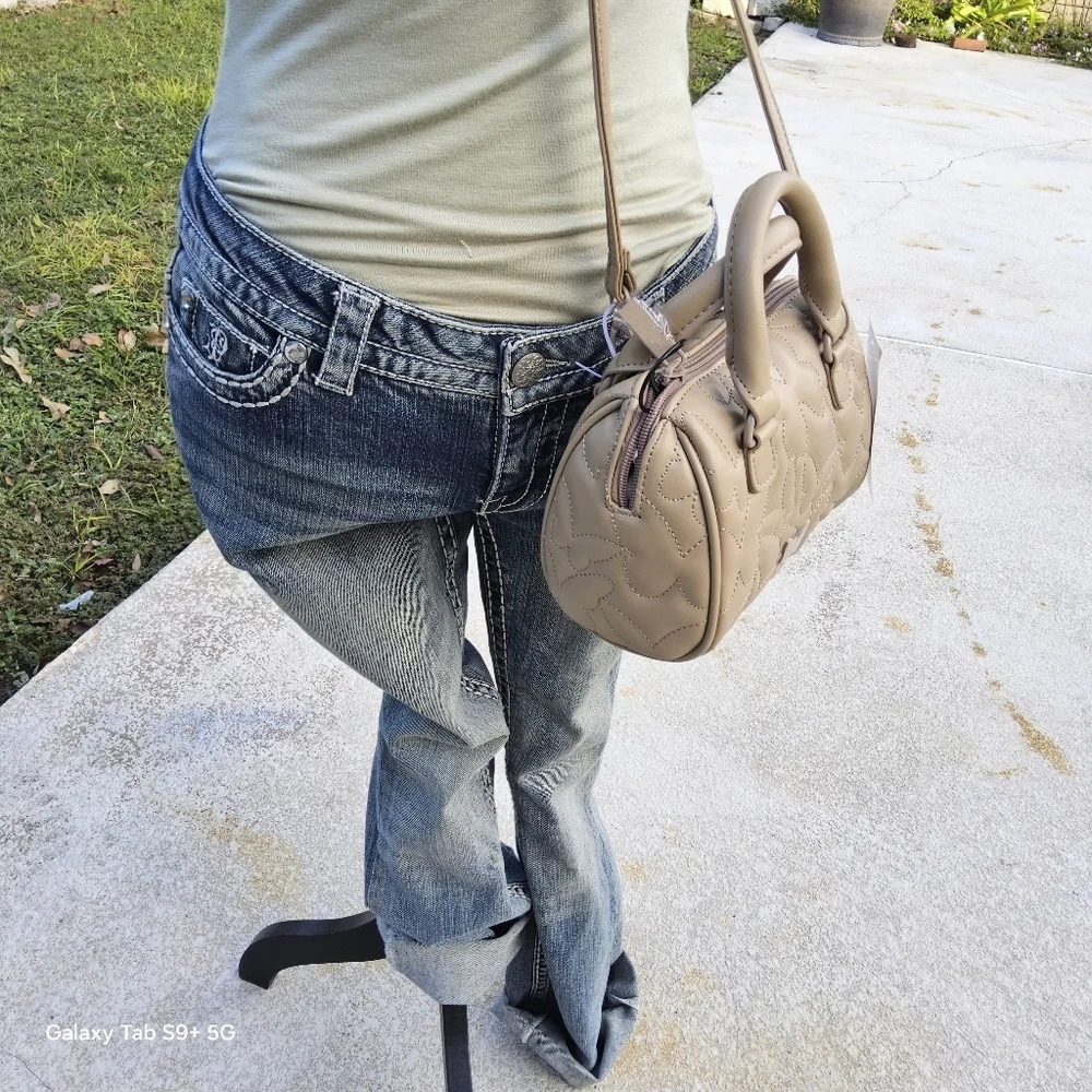 BETSEY JOHNSON TAUPE LUV BETSEY QUILTED BUTTERFLY MINI BARREL CROSSBODY - Picture 2 of 6